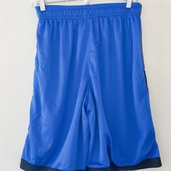Reebok basketball shorts - Picture 4 of 4